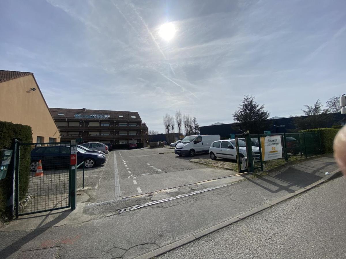 Premiere Classe Lyon Sud - Chasse Sur Rhone Exterior foto