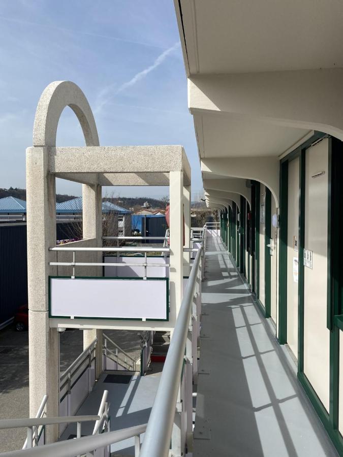 Premiere Classe Lyon Sud - Chasse Sur Rhone Exterior foto